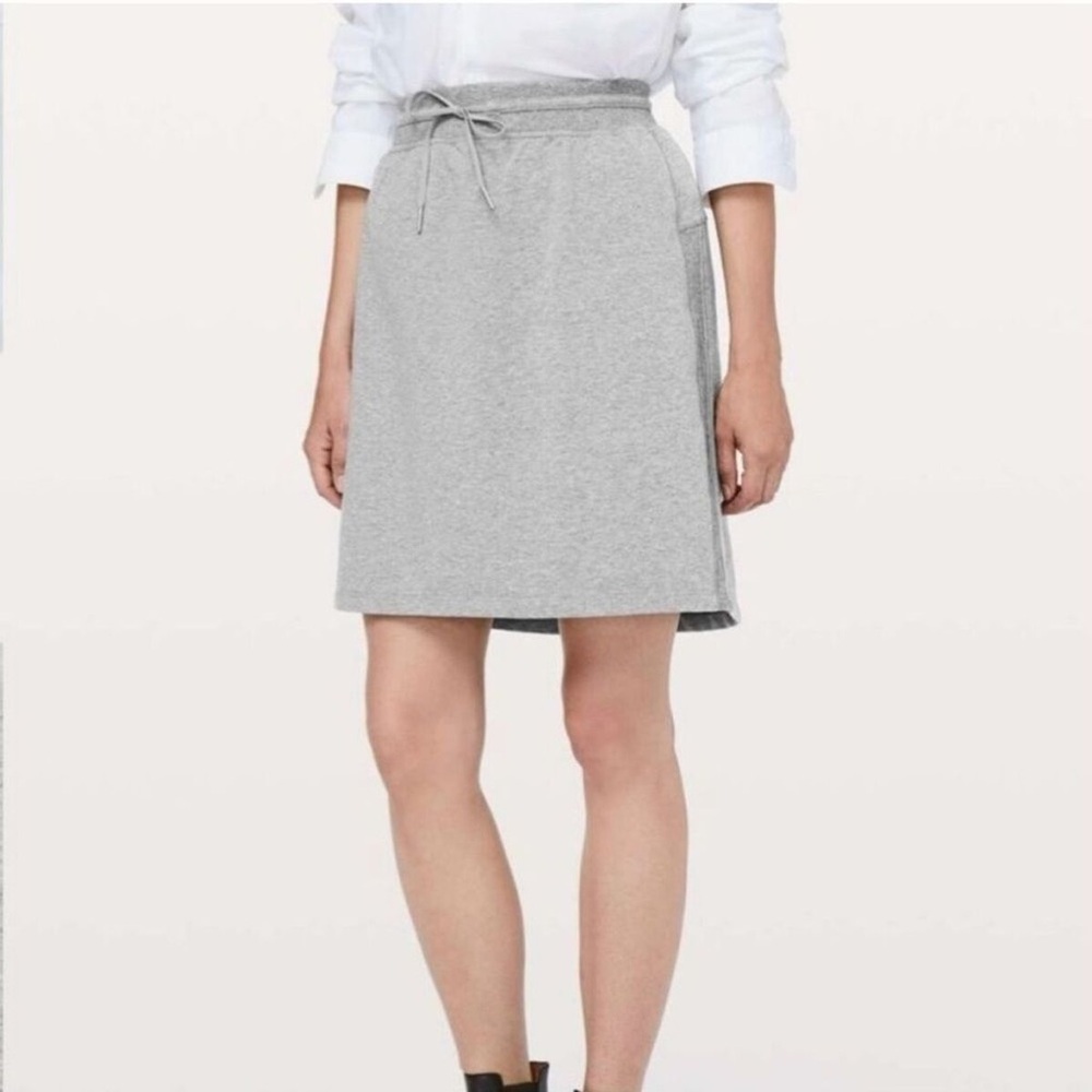 Lululemon Start Anew Skirt - Picture 4 of 11